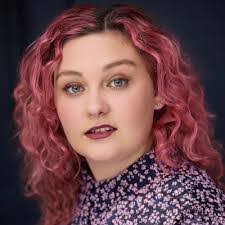 Keeley May's Instagram, Twitter & Facebook