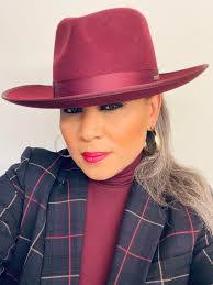 Darlene Kimball's Instagram, Twitter & Facebook