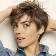 Maybe you would like to learn more about one of these? Coupes Courtes Et Cheveux Longs Nouvelles Coiffures Ete 2014 Tendances Et Idees De Coiffures Page 23