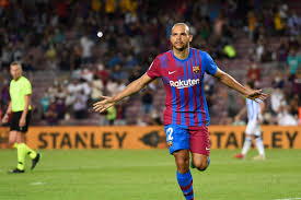 Barcelona came from behind to defeat la liga leader real socieded in what was lionel messi's 300th victory at the nou camp. Evuxpuz3nevqym
