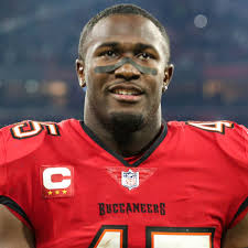 Devin White won't be traded during NFL draft, coach Todd Bowles says