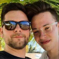 Best place for melt in your mouth prime rib in Lansing?