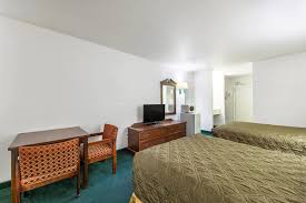 Image result for Rodeway Inn Decatur TX