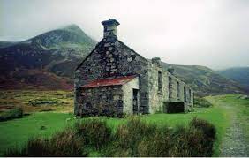 Finde bilder, die zum thema landschaft und schottland passen. Profimedia Europa Schottland Landschaft Grun Haus Alt Kunstdruck