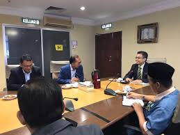 Manage the assets and shares of endowed for waqf. Majlis Agama Islam Negeri Pulau Pinang Sesi Perbincangan Dua Hala Di Antara Majlis Agama Negeri Pulau Pinang Mainpp Dengan Waqaf An Nur Corporation Berhad Wancorp