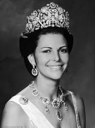 She holds the record amongst rowers for the most years between gold medals, at 20 years. As Kate Middleton S Lotus Flower Steals The Show Which Royal Family Owns The Best Tiara Daily Mail Online