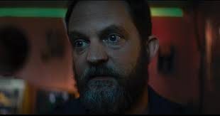 This one's for the #Earpers. But anyone who wants to see Dani fall out of  her "glory hole” and onto her ass should definitely watch. ⠀ As a special  thank you to