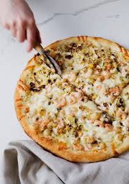 Pizza Aux Fruits De Mer Au Chou Fleur Trois Fois Par Jour Recipes Food Pizza Recipes