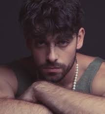 ♾️ Caption this ♾️ . . #actor #retrato