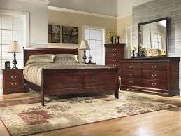 We offer a variety of collections, styles & finishes to fit any taste. Signature Design By Ashley Alisdair Dark Brown 4 Piece King Bedroom Set B376 82 97 31 36 92 Sam S Furniture Appliance Arlington Haltom City Tx