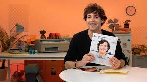 Youtube stars david dobrik and liza koshy announced their split on the platform. David Dobrik Found Out Fans Think His Doppelgangers Are Lukas Graham And John Krasinski Teen Vogue