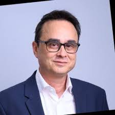 Jeff Bowker's Instagram, Twitter & Facebook