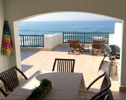 Skiathos 14 In Shaka S Rock Ballito The Apartment Sleeps 6 Is Modern And Spacious Furnished And Equipped To Make Your Stay Weber Gas Bbq Gas Bbq Skiathos