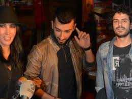 Hande yener ki̇mdi̇r, nereli̇ ve kaç yaşinda? Hande Yener Oglunun Dogum Gunune Sevgilisiyle Geldi