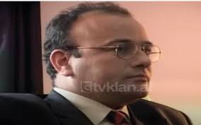 Majko takon kryeprokurorin Sollaku në kryeministri