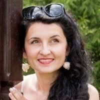 40+ profiluri „Maria Cristina”