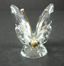 The swarovski crystal maxi flower arrangement piece is made of 43 stones unique to swarovski. Retired Swarovski Crystal Figurines Details About Retired Swarovski Crystal Gold Mini Butter Swarovski Crystal Figurines Crystal Figurines Swarovski Crystals