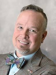 Brian Minton's Instagram, Twitter & Facebook