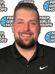 Aaron Stout's Instagram, Twitter & Facebook