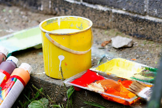 How to Dispose of Paint Safely Without Harming Nature
