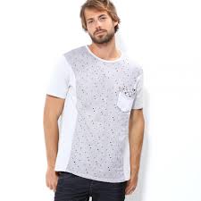 À ce stade, nombreux sont tentés de jeter le vêtement. Tee Shirt Manches Courtes Troue Devant Poche Plaquee Sur Poitrine Homme 3 Suisses