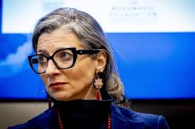 Riace propone la cittadinanza onoraria a Francesca Albanese. Lucano: �Non  possiamo tacere sulla Palestina�