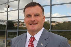 Saiba Mais: monte-estoril