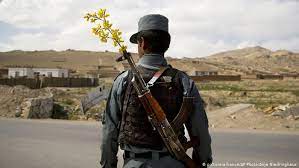 Noch könnte das schlimmste verhindert werden. Usa Und Nato Lassen Afghanistan Im Krieg Zuruck Welt Dw 30 06 2021
