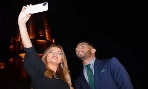 وجهت المذيعة المصرية إيمان الحصري، الشكر لكل من ساندها ودعمها في أزمتها الصحية الأخيرة، التي دامت عدة أشهر. Ù…Ø­Ù…Ø¯ Ø±Ù…Ø¶Ø§Ù† ÙŠØ·Ù„ Ø¹Ù„Ù‰ Ø¬Ù…Ù‡ÙˆØ±Ù‡ Ù…Ù† Ø®Ù„Ø§Ù„ Ø´Ø§Ø´Ø© Dmc Ù…Ø¹ Ø§Ù„Ø¥Ø¹Ù„Ø§Ù…ÙŠØ© Ø¥ÙŠÙ…Ø§Ù† Ø§Ù„Ø­ØµØ±ÙŠ ØºØ¯ Ø§