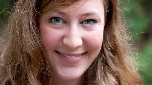 Anna Coe's Instagram, Twitter & Facebook