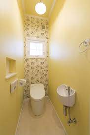 黄色いクロスのトイレ ブルースホーム小倉 トイレのアイデア トイレ おしゃれ シンプル トイレ