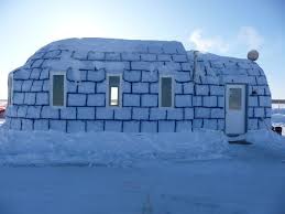 Minnesota Fishing Reports The Zippel Igloo Outdoor Forums Lake Of The Woods Ice Fishing House Cool Bars Ice Fishing