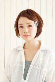 パッチンピンで簡単 ショートヘアのヘアアレンジ４選 4yuuu フォーユー 主婦 ママ向けメディア 前髪 ピン ヘアアレンジ パッチンピン