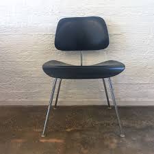 Cosco set of 12 resin folding chair with molded seat and back black. Mid Century Modern Molded Plywood Dining Chairs Eames For Herman Miller Epoch