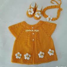 Yeni Haftaya Sari Papatyam Ile Merhaba Diyelim 1 Yas Takim Hemen Teslimdir Elemegi Handmade Hamileanneler Orgu Sari Bebek Yelek