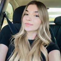 4 "Ana Caroline Castanho" profiles