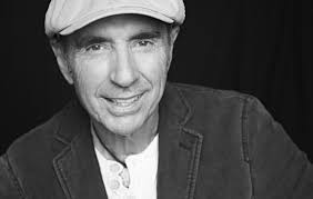 Junyi Sun es retroba amb el seu alter ego