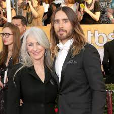 In addition it is available in 1080×1920 pixels (300dpi) screen resolution. Oscars 2014 Jared Leto Sohn Einer Teenager Mutter Bunte De
