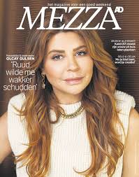 Olcay heeft maar liefst vier zusjes en de brunettes lijken allemaal sprekend op elkaar. Presentator En Ondernemer Olcay Gulsen Ruud Wilde Me Wakker Schudden Show Ad Nl