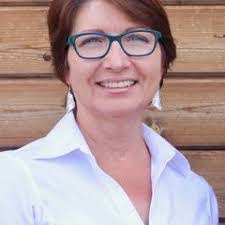 Karla Painter's Instagram, Twitter & Facebook