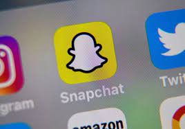 Snapchat is down right now according to downdetector. Snap Acquires Fit Analytics A Fitting Technology Startup To Double Down On Fashion And E Commerce Techcrunch