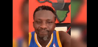 Assane Diouf reprend du service avec un nouveau look...