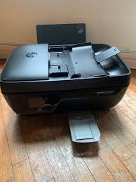 The hp deskjet 3835 can print at speeds of up to 20 sheets per minute for black and white and 16 sheets per minute for color. Hp Deskjet Ink Advantage 3835 Electronics Computer Parts Accessories On Carousell