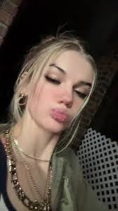 Ken Lea's Instagram, Twitter & Facebook