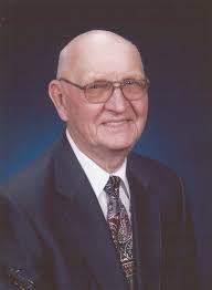 Lloyal "Bud" Amundson, 90