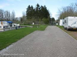 Wohnmobilstellplatz Jachthaven Wommels Wommels Niederlande Wohnmobil Niederlande Womo Stellplatz