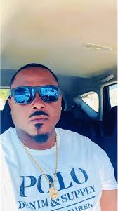 Bottom cleaning contact in Marsh Harbour?