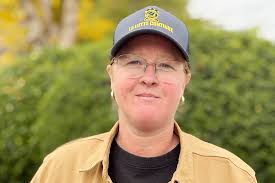 Striking B.C. postal workers claim Canada Post has manufactured crisis