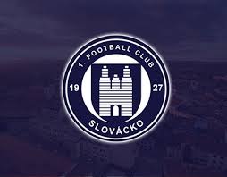 Fc slovácko is a czech football club based in uherské hradiště. 1 Fc Slovacko Projects Photos Videos Logos Illustrations And Branding On Behance