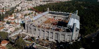 Όπως πρώτοι σας είχαμε ενημερώσει για την ημερομηνία έναρξης της υπογειοποίησης που αφορά το νέο γήπεδο της αεκ και το τελευταίο στάδιο. Efage Prostimo Giati Phge Na Dei To Ghpedo Ths Aek Gia Ola Ftaiei H Gynaika Moy Binteo Cyclades24